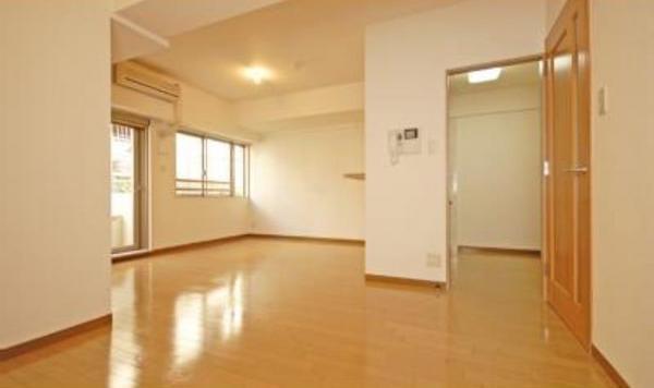 港区赤坂６丁目のマンション