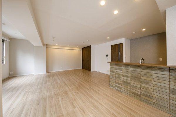 港区赤坂６丁目のマンション
