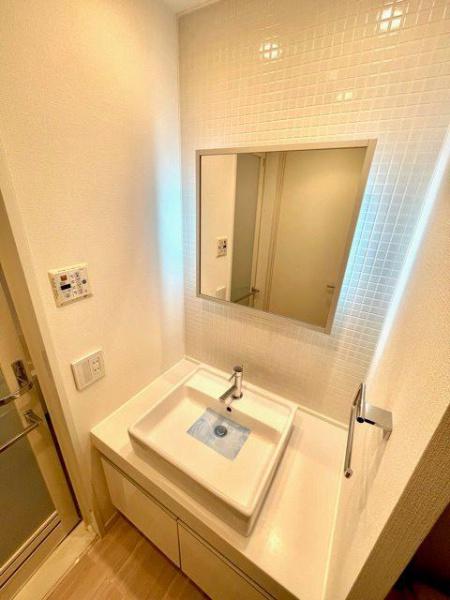 港区西麻布４丁目のマンション