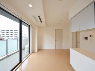 中央区湊３丁目のマンション