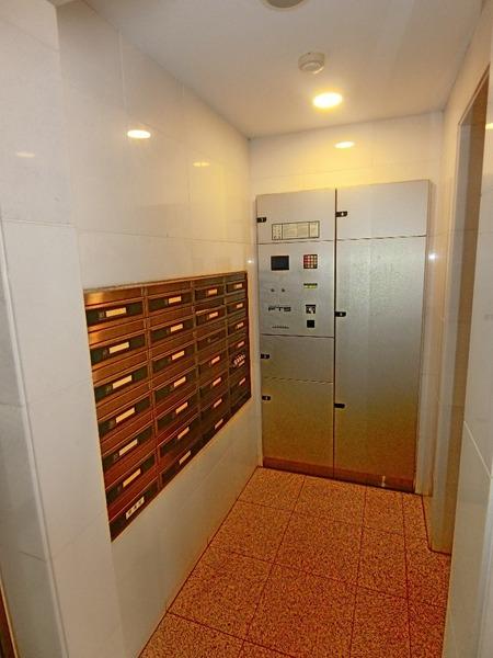 渋谷区上原２丁目のマンション