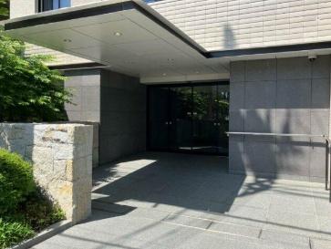 新宿区弁天町のマンション