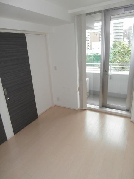 目黒区中目黒３丁目のマンション