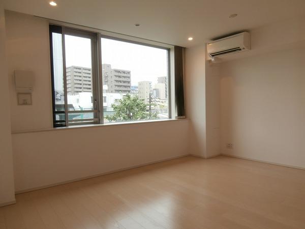 目黒区中目黒３丁目のマンション