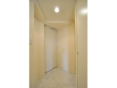 港区西麻布２丁目のマンション