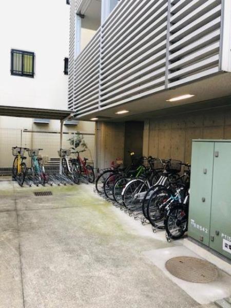 港区白金１丁目のマンション