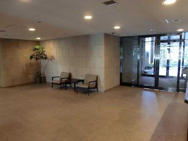 広尾ガーデンヒルズ M棟(エントランス)