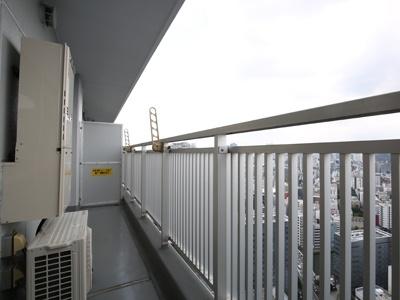 中央区新川２丁目のマンション