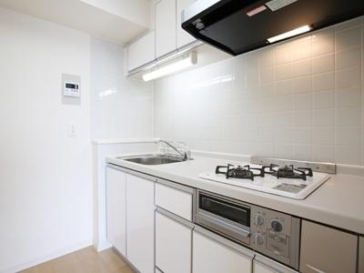 中央区新川２丁目のマンション