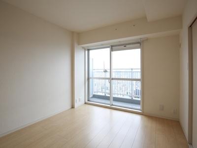 中央区新川２丁目のマンション