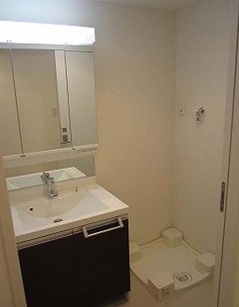 中央区日本橋堀留町２丁目のマンション
