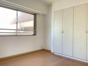 目黒区中目黒３丁目のマンション