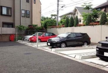 渋谷区上原２丁目のマンション