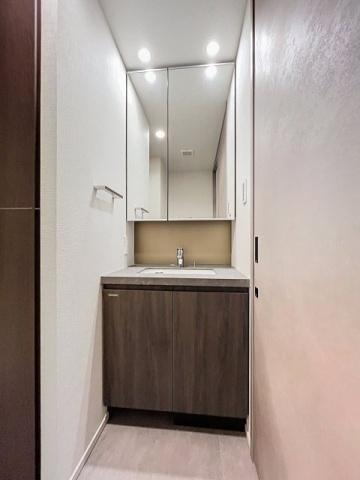 港区六本木３丁目のマンション
