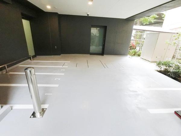 港区南青山６丁目のマンション