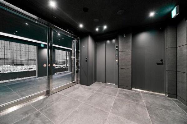 中央区銀座８丁目のマンション