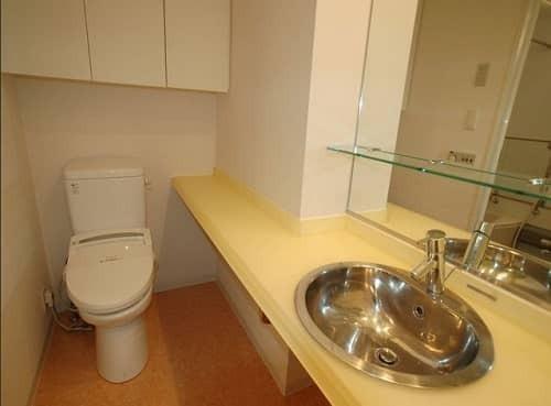 港区赤坂７丁目のマンション