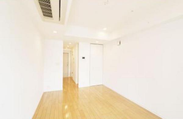 港区赤坂７丁目のマンション