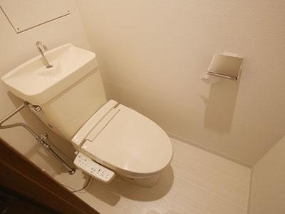 港区六本木１丁目のマンション