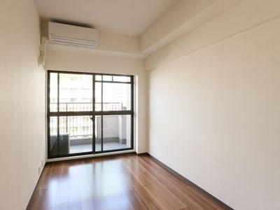 港区六本木１丁目のマンション