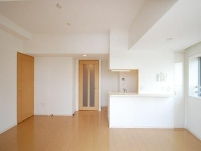 港区六本木２丁目のマンション