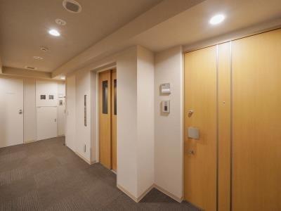 港区六本木２丁目のマンション