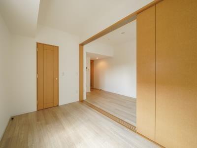 港区六本木２丁目のマンション