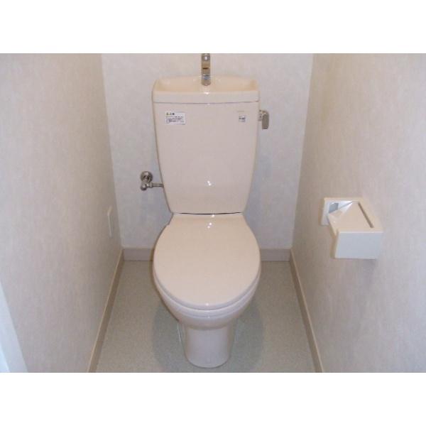 中央区新川２丁目のマンション