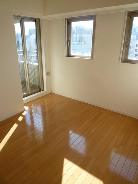 中央区日本橋馬喰町１丁目のマンション
