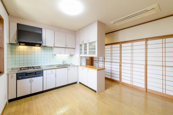 S白金五丁目戸建(リビング)