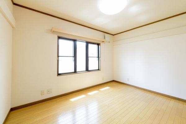 S白金五丁目戸建(洋室)