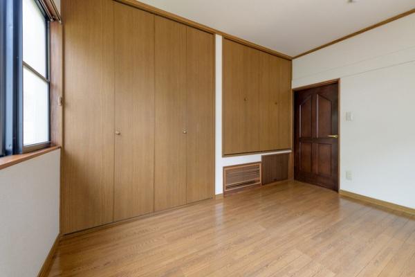 S白金五丁目戸建(洋室)