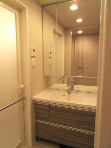中央区新富１丁目のマンション