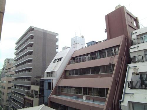 中央区新富１丁目のマンション