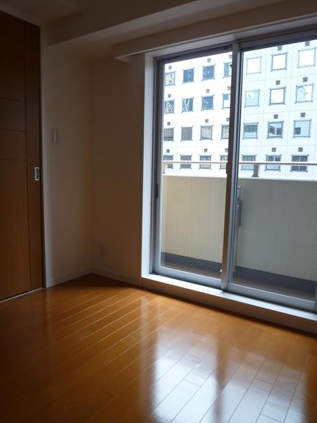 中央区銀座８丁目のマンション