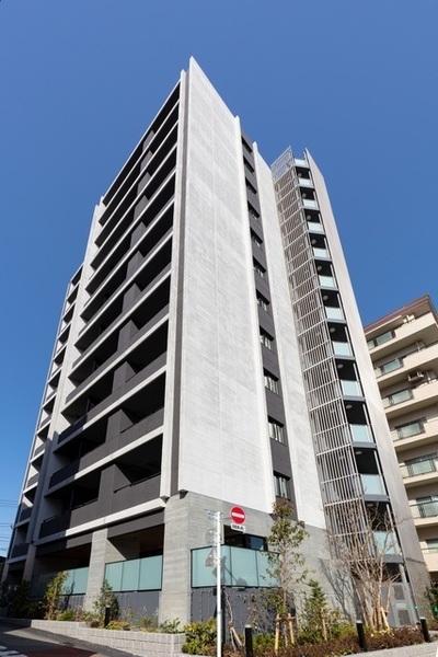 渋谷区初台２丁目のマンション