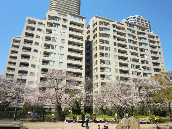 中央区佃１丁目のマンション