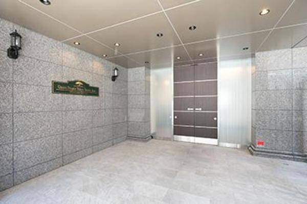 中央区新川２丁目のマンション