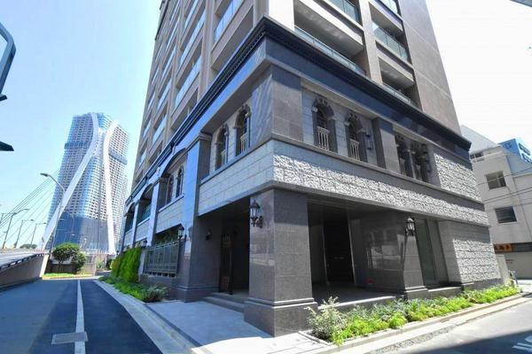 中央区新川２丁目のマンション