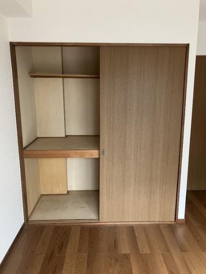 世田谷区弦巻２丁目のマンション