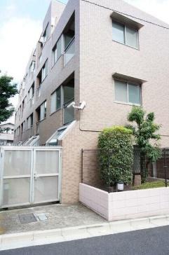 港区西麻布２丁目のマンション