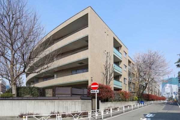 渋谷区鉢山町のマンション