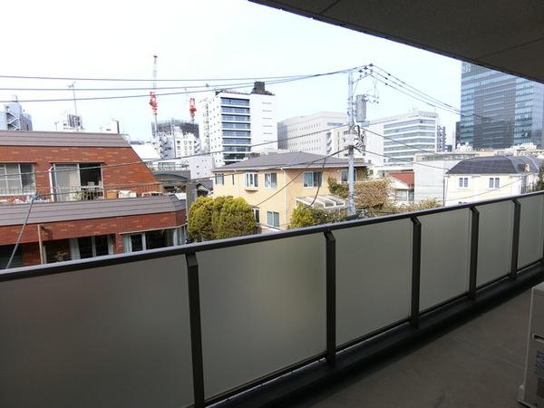 港区南青山３丁目のマンション