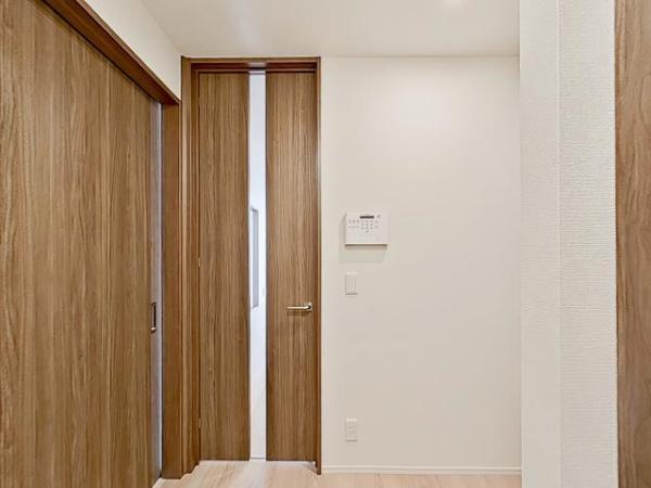 新宿区愛住町のアパート