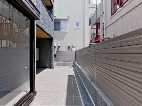 新宿区愛住町のアパート