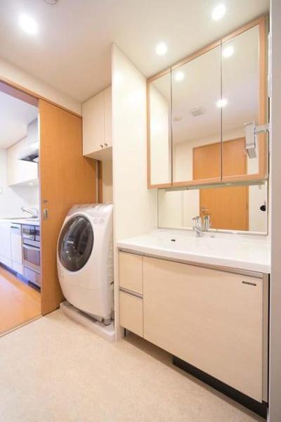港区東新橋２丁目のマンション