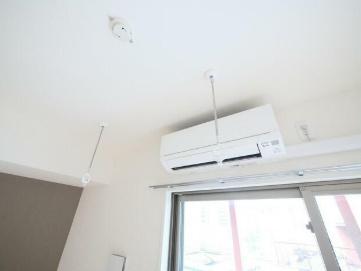 中央区新川２丁目のマンション