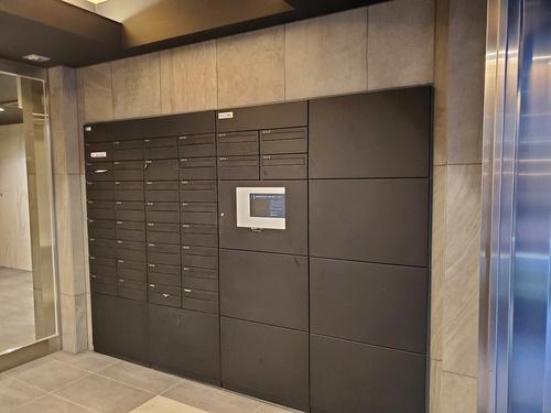 目黒区上目黒２丁目のマンション