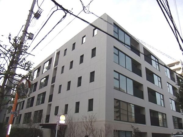港区三田５丁目のマンション