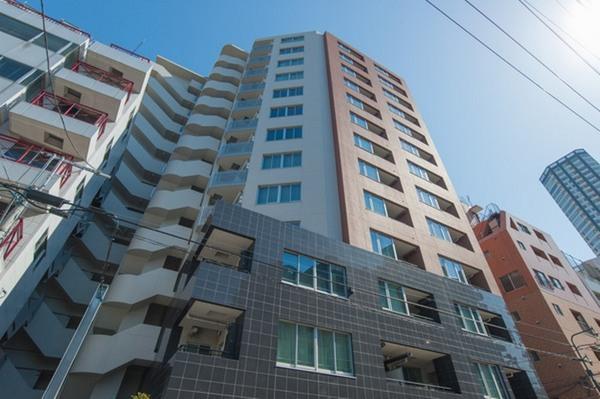 新宿区市谷薬王寺町のマンション